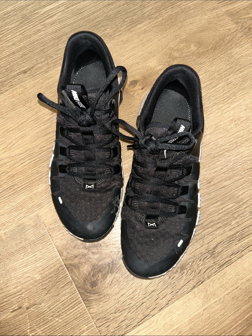 Nike Men’s Black Athletic Running Shoes